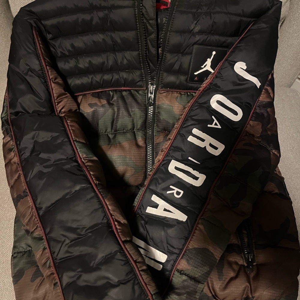 Kids jordan coat
